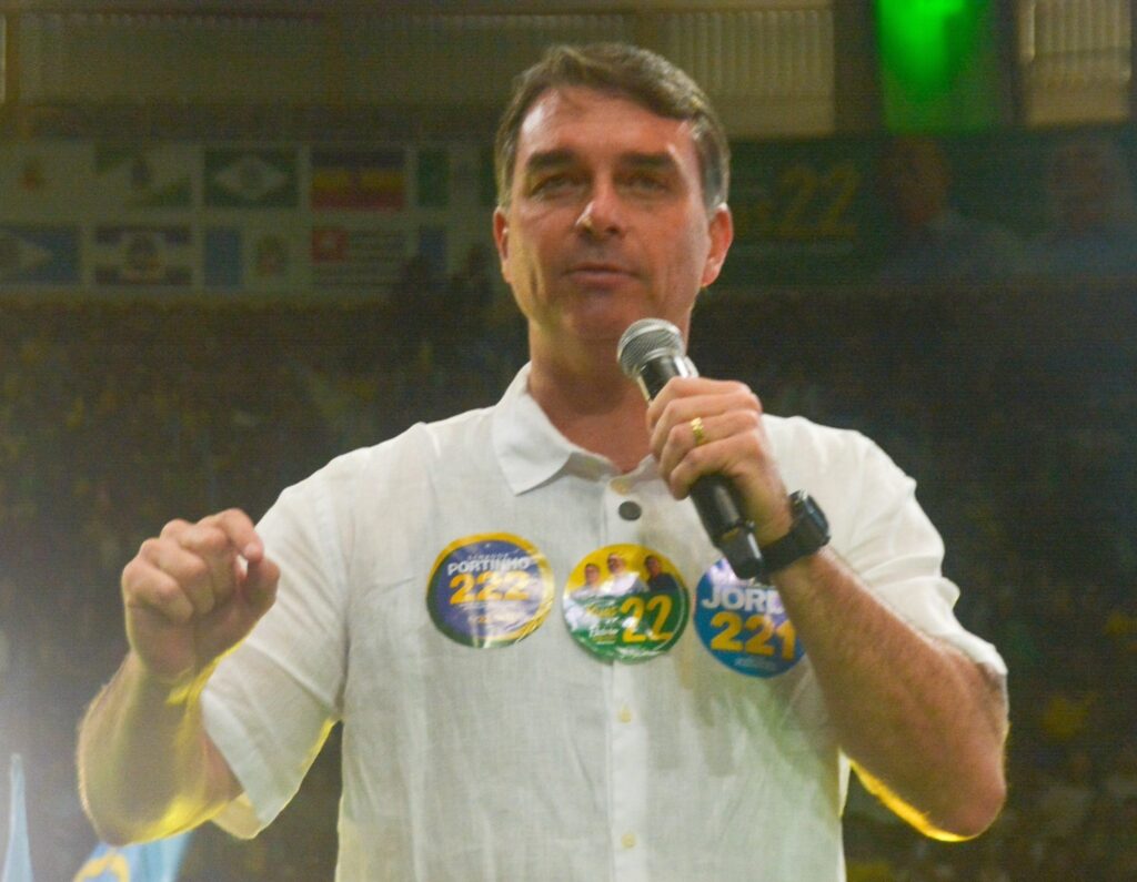 Flavio-Bolsonaro-3-2048x1590